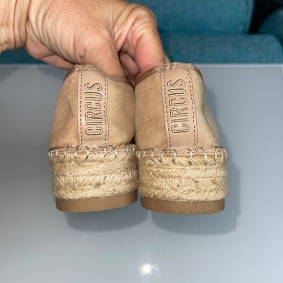 Circus By Sam Edelman Women Cora Loafers Size 8.5 Camel Manmade Elastic Slip On - Picture 9 of 15